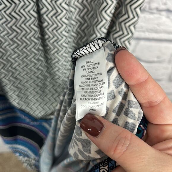 London Times Collection Patterned Maxi Dress Size Large - Picture 8 of 8